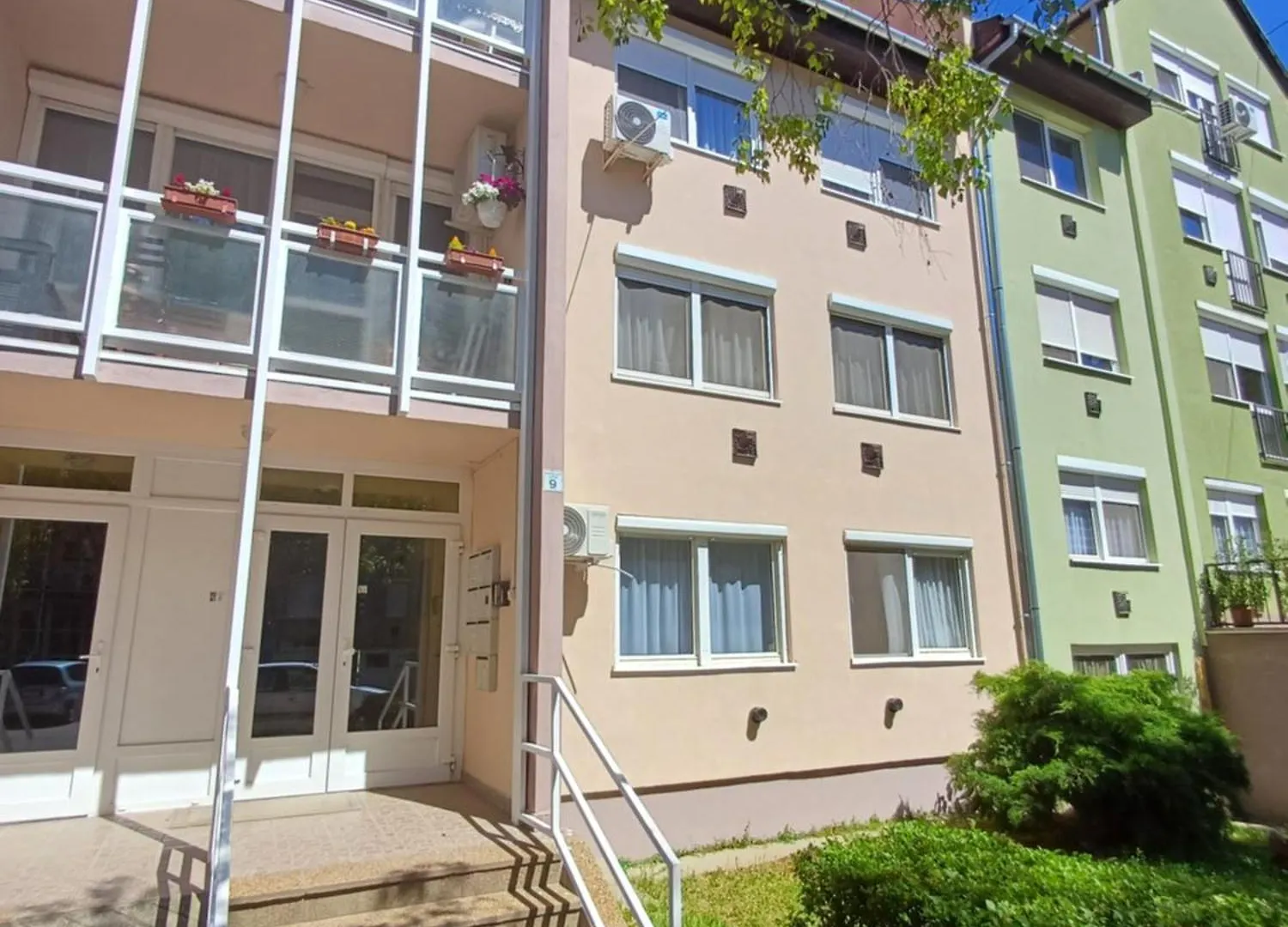 Holdviola Eger Apartman Hungary