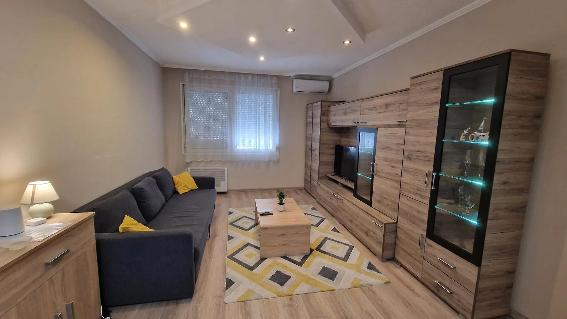 Holdviola Eger Apartman