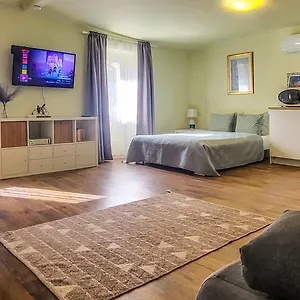Mi Casa Vendeghaz - Apartament
